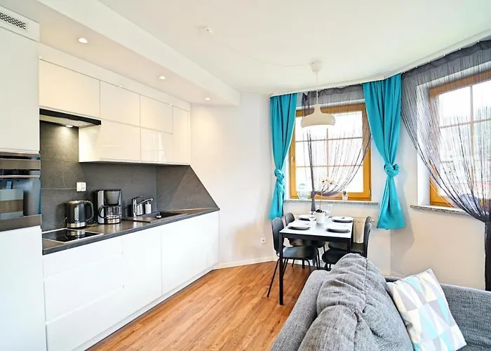 شقة Every Sky Prusa 2b/9 كارباش